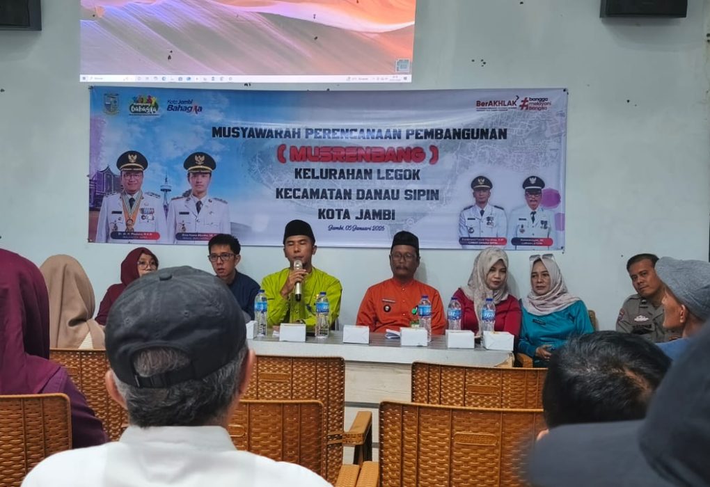 Musrembang Legok, Danau Sipin.